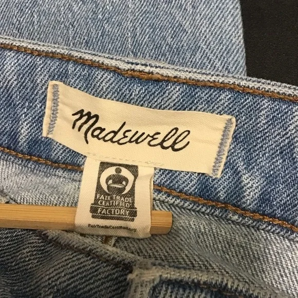 Madewell The Curvy Perfect Vintage Jean in Fiore Wash. - Picture 9 of 13